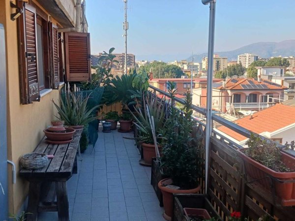 appartamento in vendita a Salerno in zona Ogliara