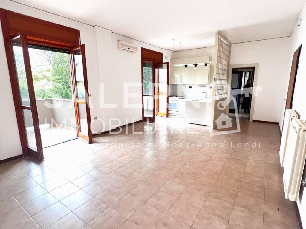appartamento in vendita a Salerno in zona San Leonardo