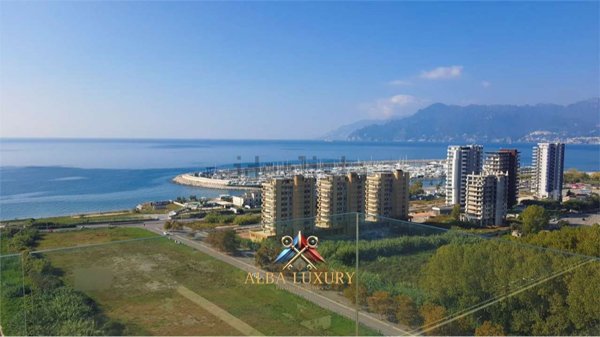 appartamento in vendita a Salerno