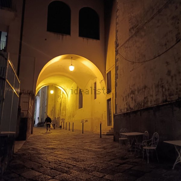 appartamento in vendita a Salerno in zona Centro Città