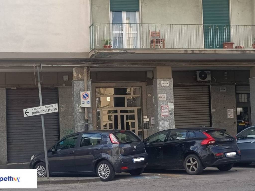 appartamento in vendita a Salerno in zona Pastena
