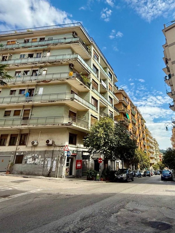 appartamento in vendita a Salerno