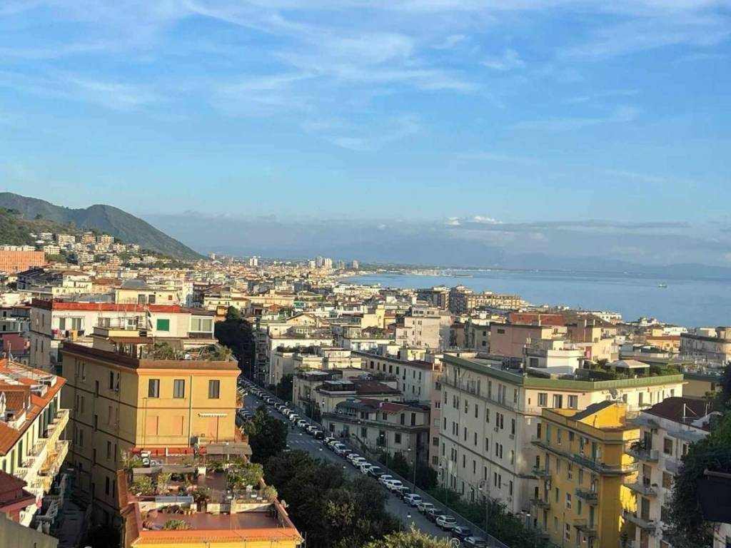 appartamento in vendita a Salerno in zona Centro Città