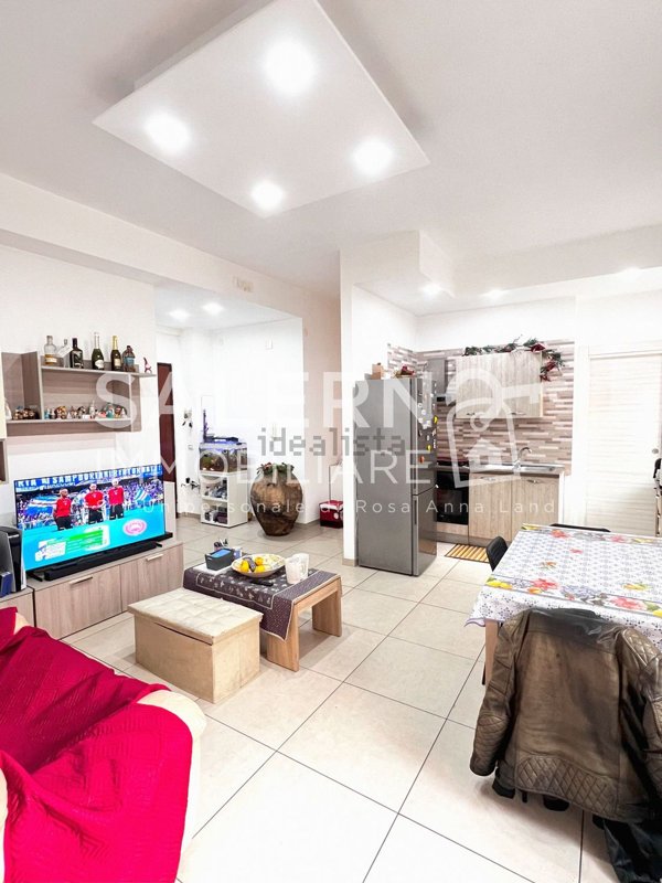 appartamento in vendita a Salerno in zona Pastena