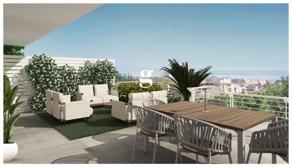 casa indipendente in vendita a Salerno in zona Torrione