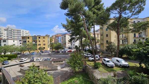 appartamento in vendita a Salerno