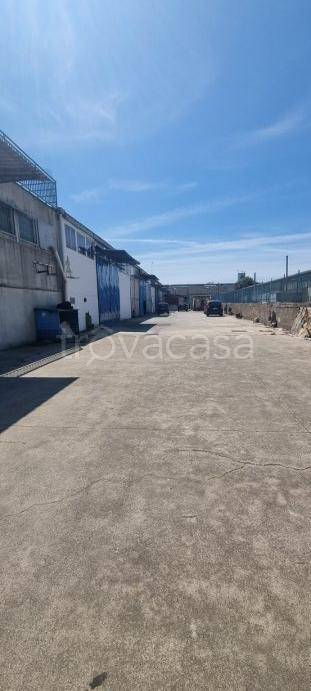appartamento in vendita a Salerno in zona Zona Industriale