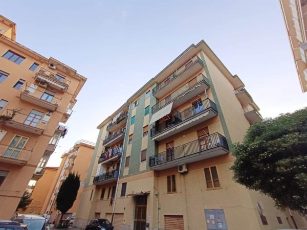 appartamento in vendita a Salerno in zona Pastena