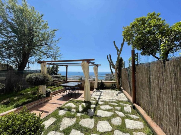 appartamento in vendita a Salerno in zona Centro Città