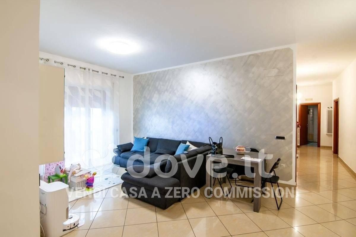 appartamento in vendita a Salerno in zona Pastena