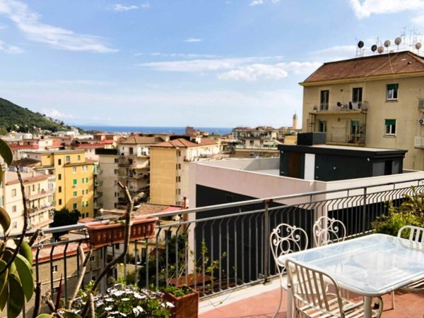appartamento in vendita a Salerno in zona Centro Città
