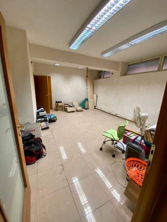 pentavano in vendita a Salerno