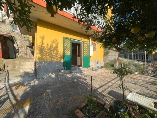 appartamento in vendita a Salerno in zona Giovi Altimare