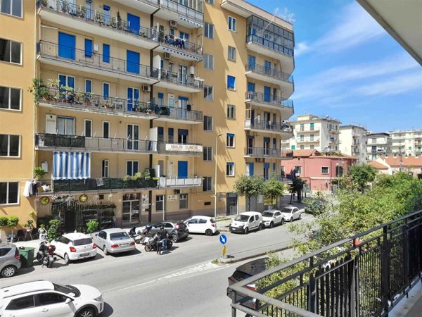 appartamento in vendita a Salerno in zona Mercatello
