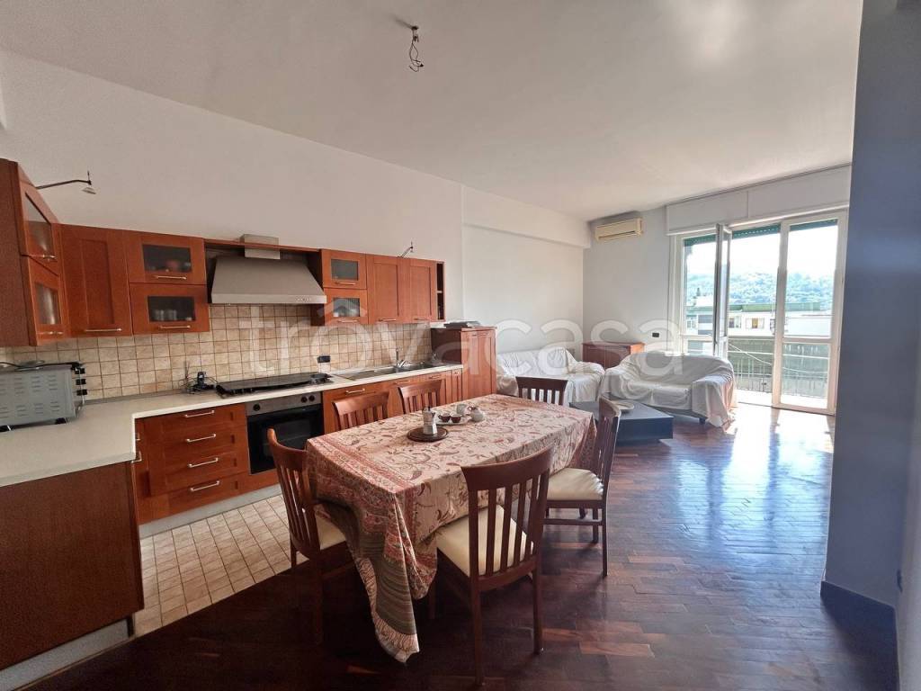 appartamento in vendita a Salerno