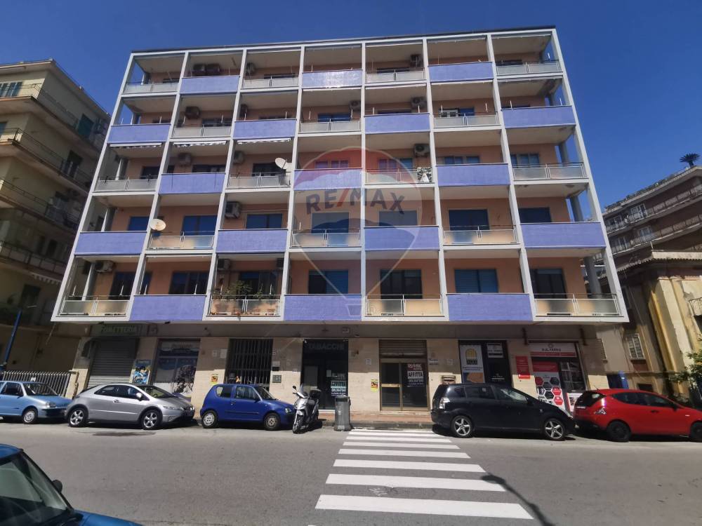 appartamento in vendita a Salerno in zona Mercatello