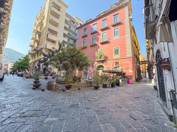 appartamento in vendita a Salerno in zona Centro Città