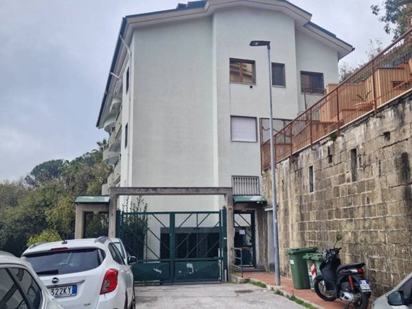 appartamento in vendita a Salerno in zona Torrione