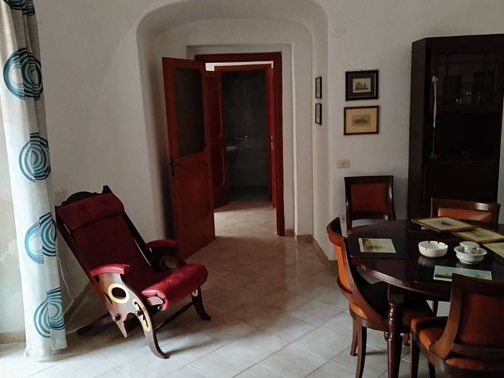 appartamento in vendita a Salerno in zona Centro Città