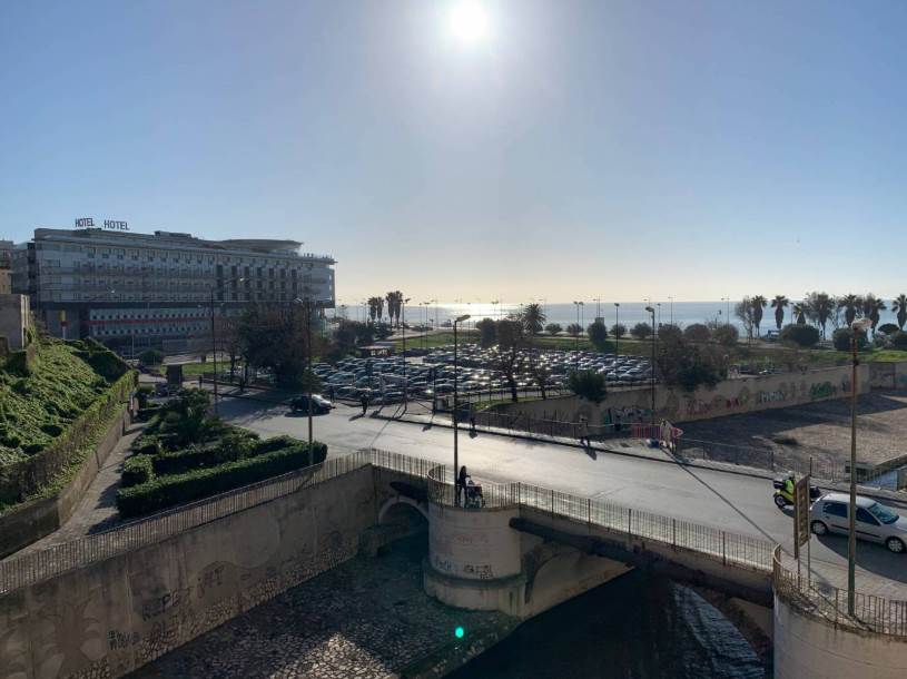 appartamento in vendita a Salerno in zona Centro Città