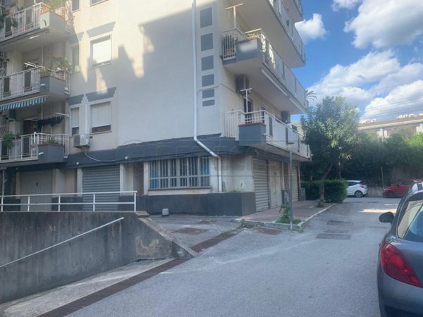 appartamento in vendita a Salerno in zona Torrione