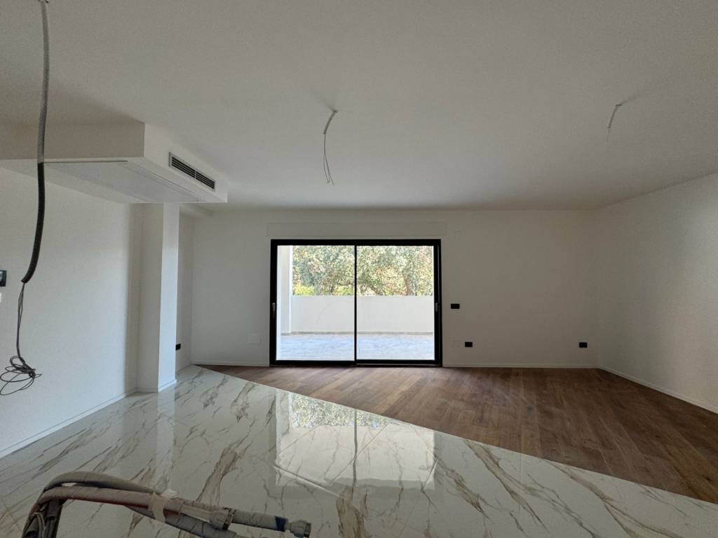 appartamento in vendita a Salerno in zona Ogliara
