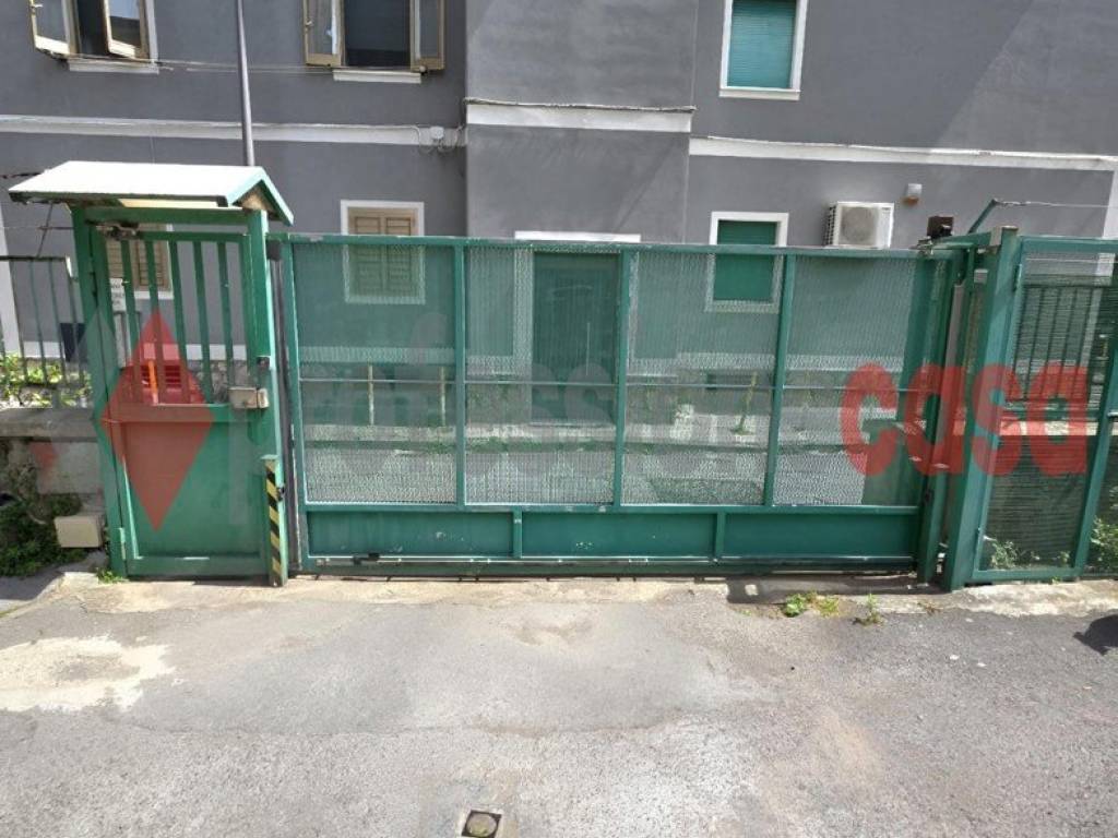 appartamento in vendita a Salerno in zona Torrione