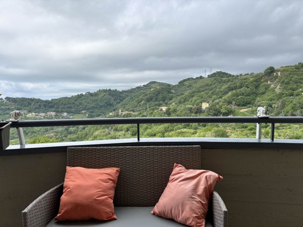 appartamento in vendita a Salerno in zona Piegolelle-San Bartolomeo