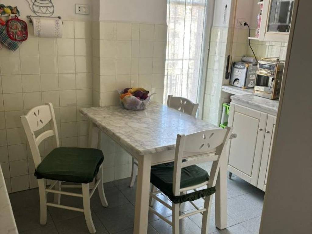 appartamento in vendita a Salerno in zona Torrione