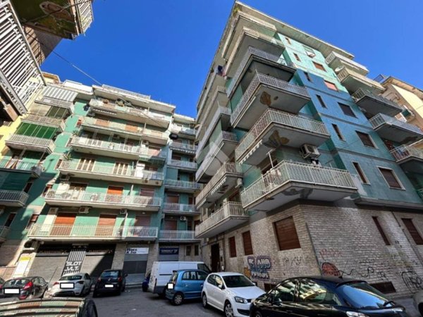 appartamento in vendita a Salerno in zona Pastena