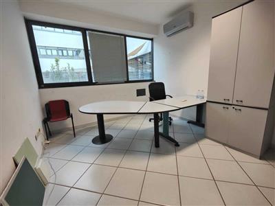 ufficio in vendita a Salerno in zona San Leonardo