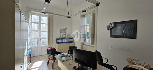 appartamento in vendita a Salerno in zona Centro Città