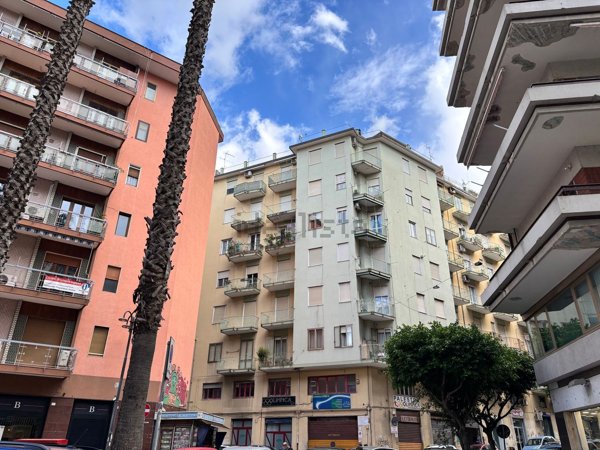 appartamento in vendita a Salerno in zona Centro Città