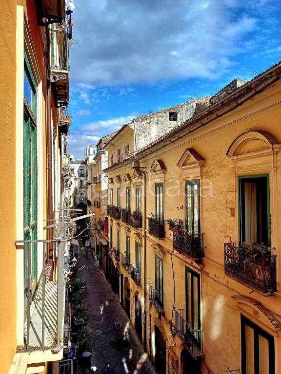 appartamento in vendita a Salerno in zona Centro Città