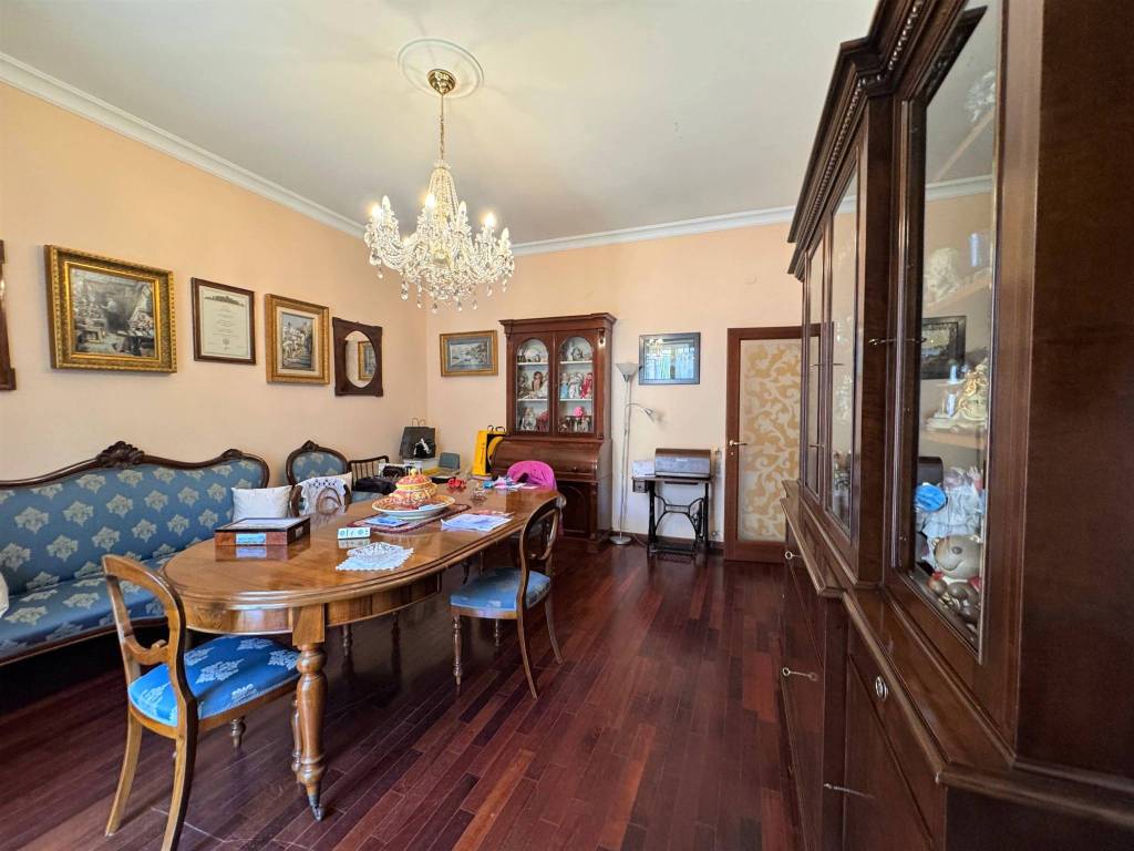 appartamento in vendita a Salerno in zona Ogliara