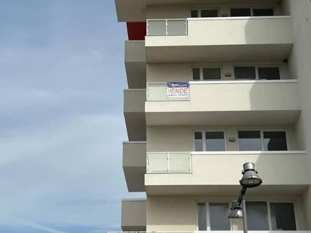 appartamento in vendita a Salerno in zona Zona Industriale