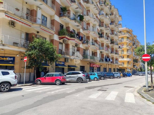 appartamento in vendita a Salerno in zona Pastena