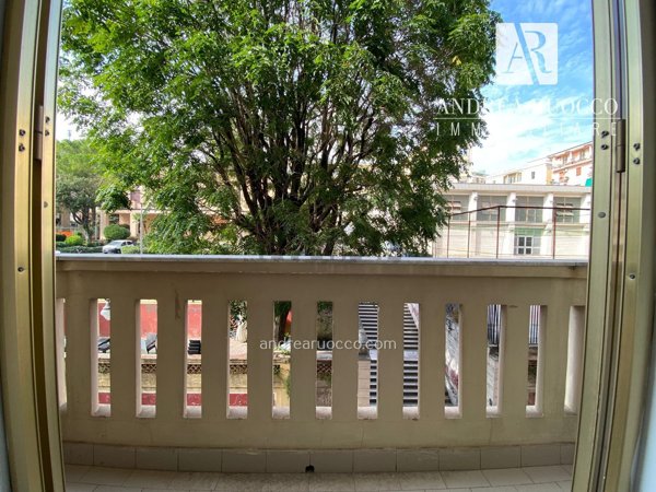 appartamento in vendita a Salerno in zona Arce-Vernieri