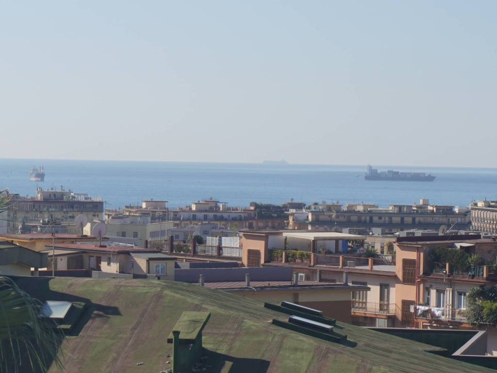 appartamento in vendita a Salerno in zona Irno