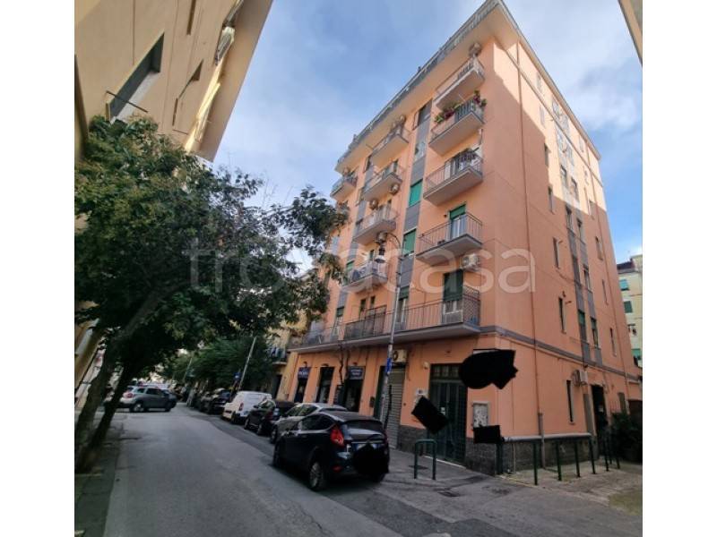 appartamento in vendita a Salerno in zona Irno