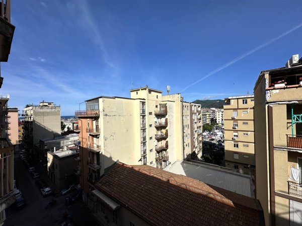 appartamento in vendita a Salerno in zona Torrione