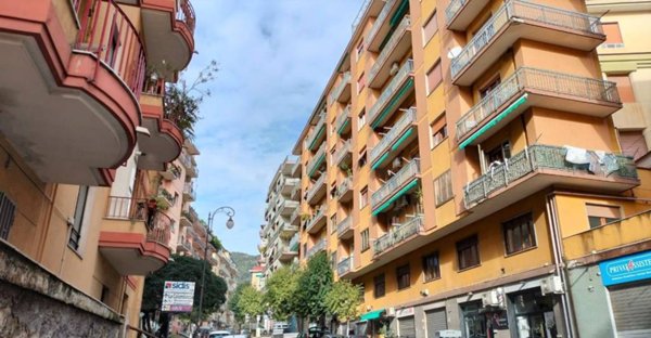 ufficio in vendita a Salerno