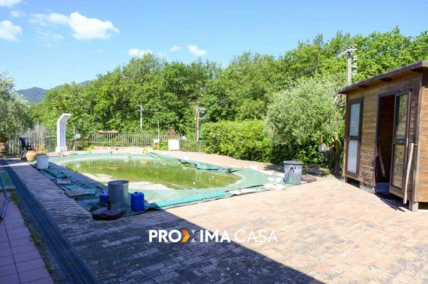 casa indipendente in vendita a Salerno in zona Cappelle