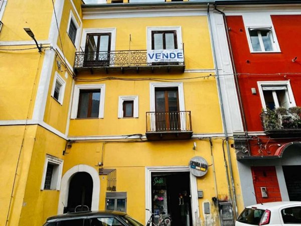 appartamento in vendita a Salerno in zona Ogliara