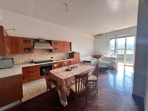 appartamento in vendita a Salerno in zona Mennolella