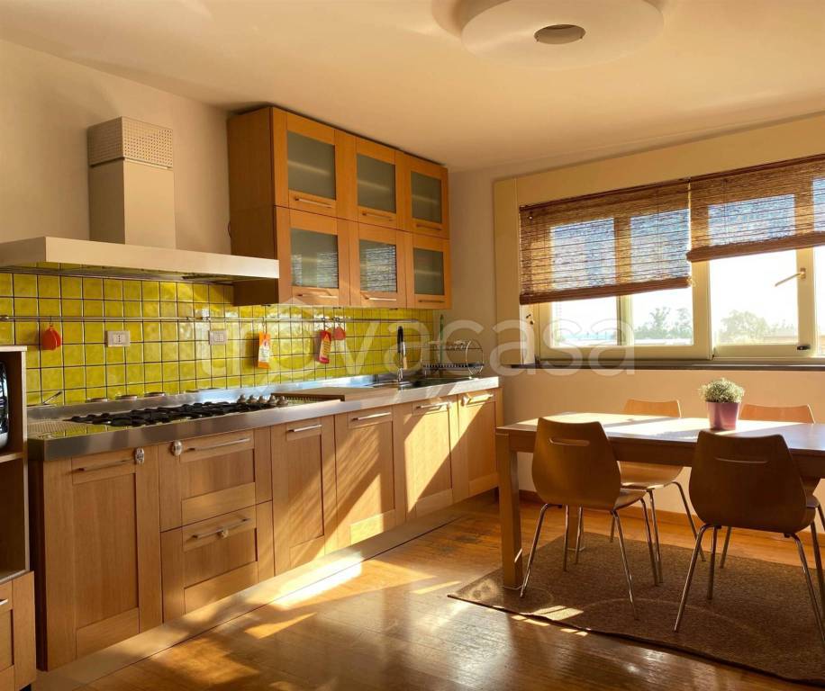 appartamento in vendita a Salerno in zona San Leonardo