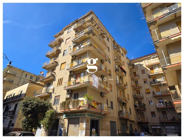 appartamento in vendita a Salerno in zona Mercatello