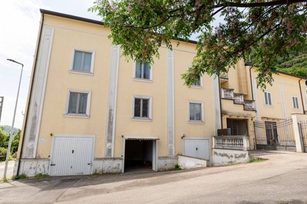 appartamento in vendita a Salerno in zona Giovi Altimare