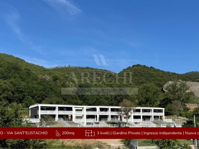 appartamento in vendita a Salerno in zona San Leonardo
