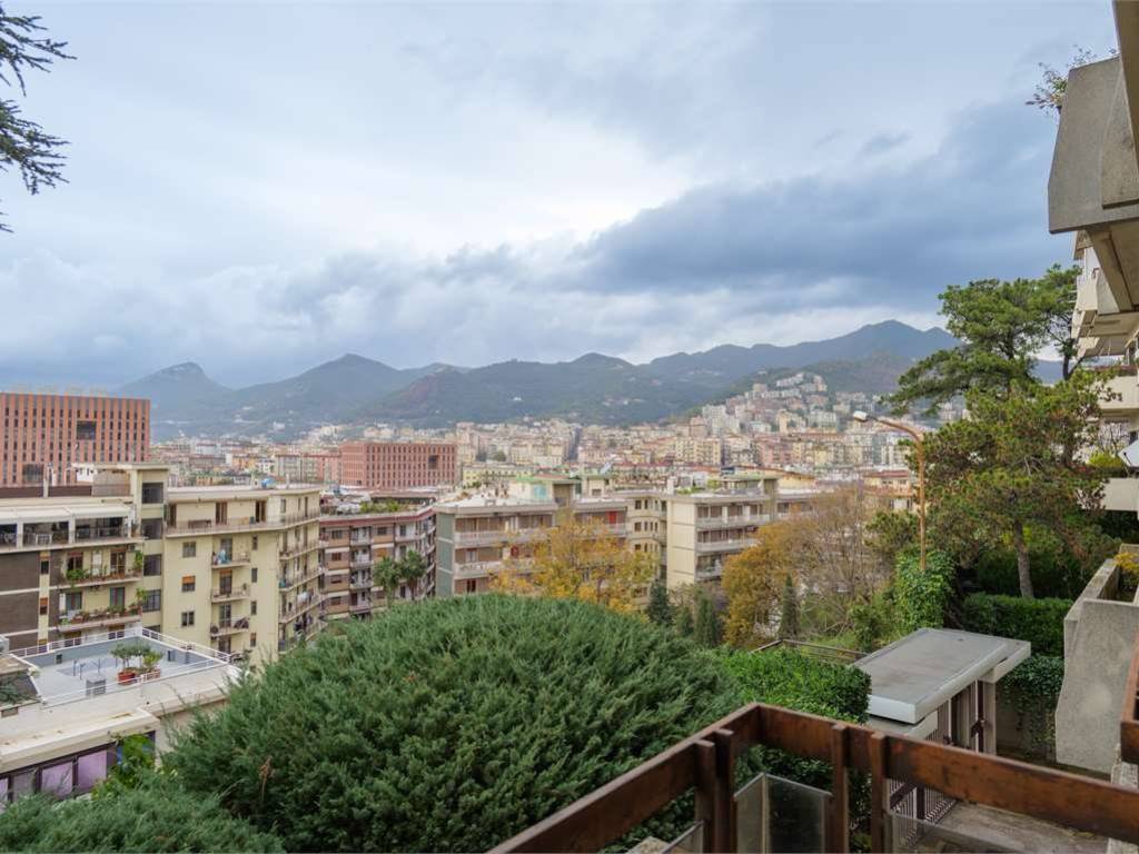 appartamento in vendita a Salerno in zona Ogliara